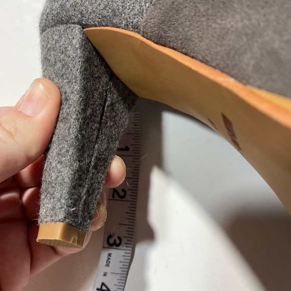 Matiko Grey Wool Leather Pointed Toe Woman’s Heel Zip Side Boots NWOT Size 11 - Picture 12 of 13